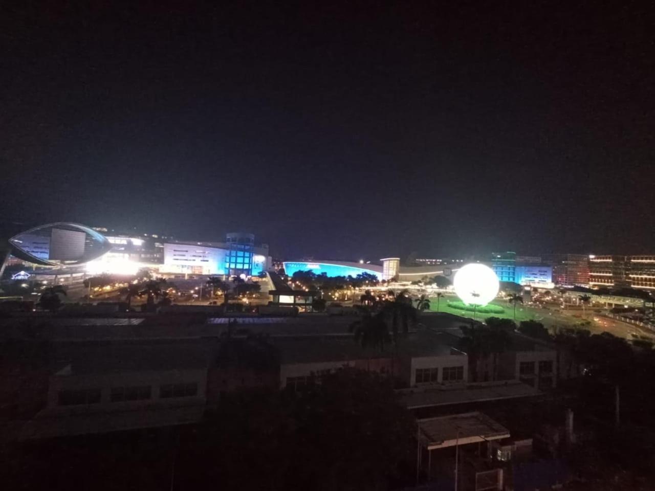 Sea Residences Moa Pasay City - Myra Condotel 파사이 외부 사진